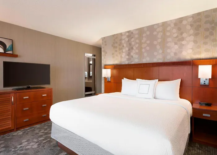 Hotel Courtyard By Marriott Normal 3*