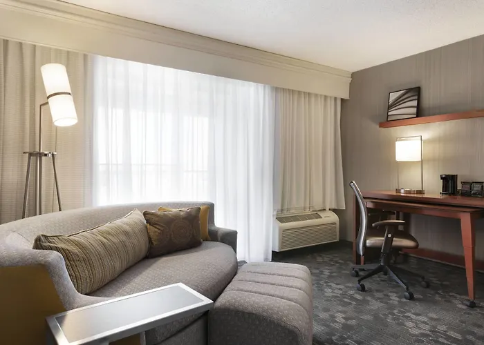 Courtyard By Marriott Normal