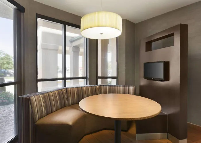 Courtyard By Marriott Normal