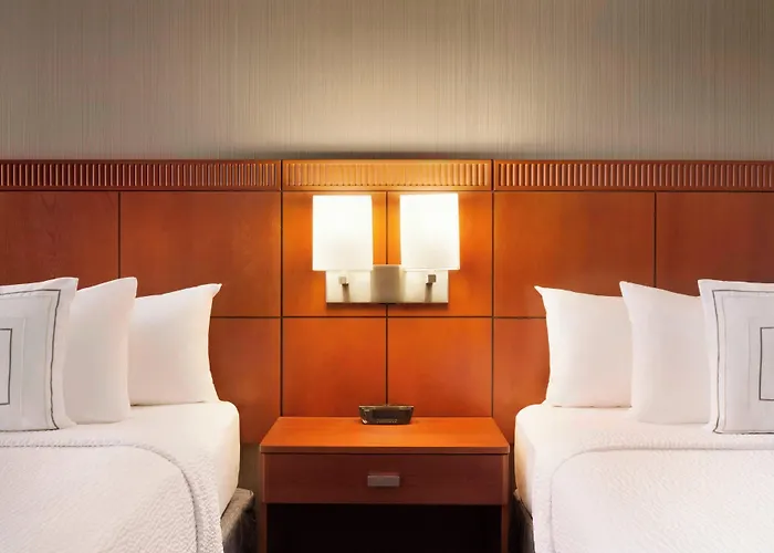 Hotel Courtyard By Marriott Normal 3*