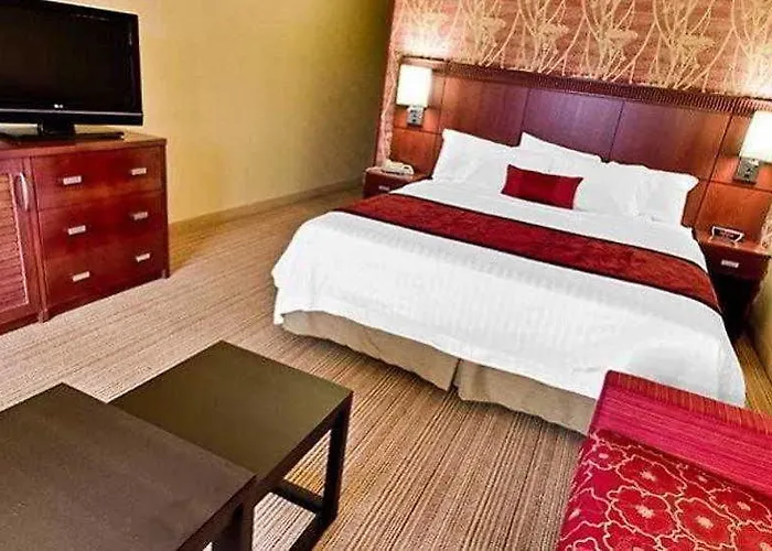 Hotel Courtyard By Marriott Normal 3*