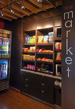 Отель Courtyard By Marriott Normal 3*